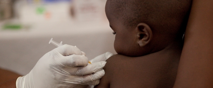 Nuovi Vaccini Migliaia Di Bambini Africani Fanno Da Cavie Mdf